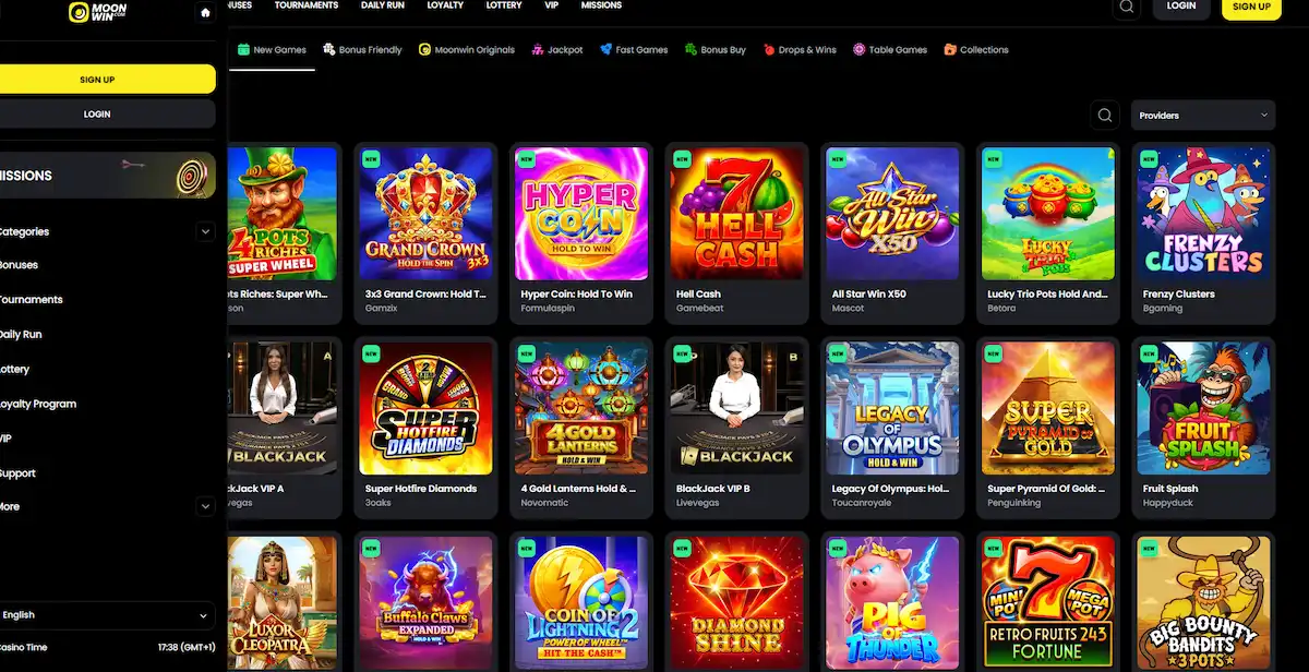 Spielhalle von Moonwin Casino mit Slots und Tischspielen